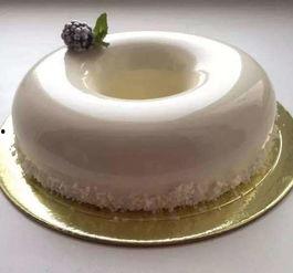 镜面蛋糕图片,镜花水月的甜蜜诱惑